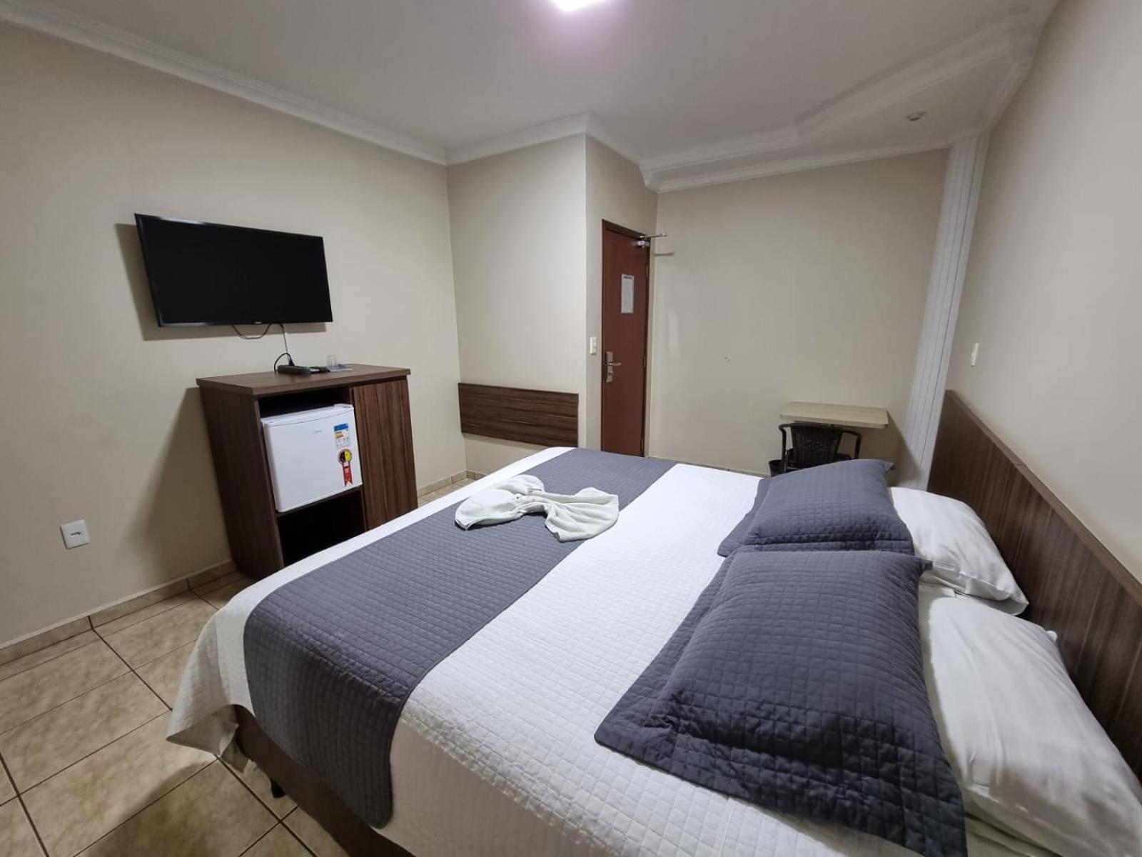 Hotel Itatiaia Тангара да Сера Екстериор снимка
